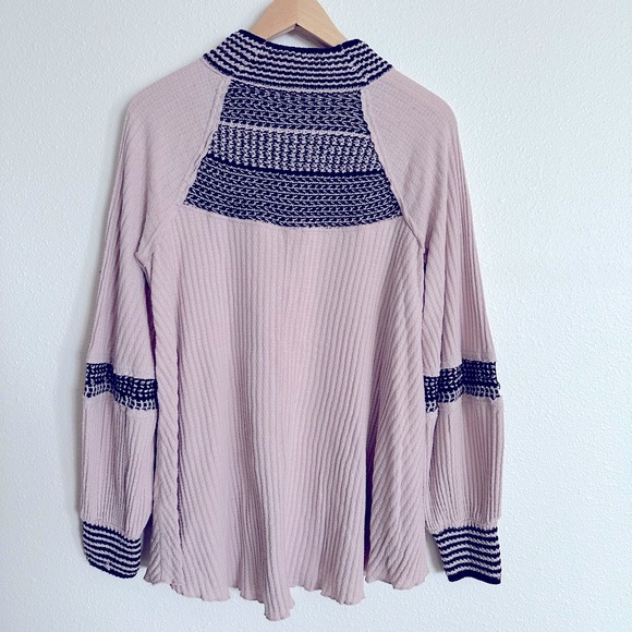 Free People Long Sleeve Flow Top - Picture 5 of 6